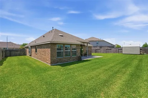 9218 Regan Way Mont Belvieu TX 77523