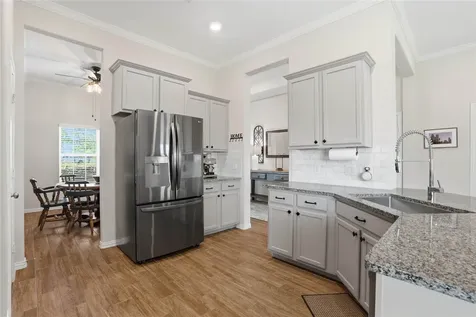 9218 Regan Way Mont Belvieu TX 77523