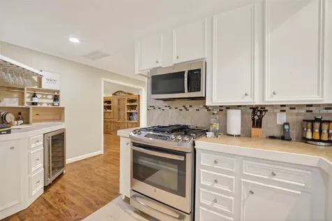 11230 Huggins Drive Houston TX 77035