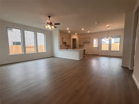 7823 Jade Crest Drive Angleton TX 77515