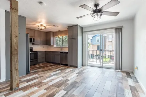 18515 Egret Bay Boulevard 1301 Webster TX 77058