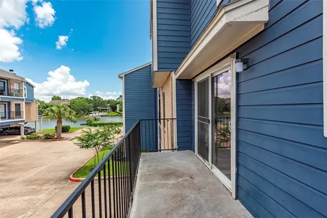18515 Egret Bay Boulevard 1301 Webster TX 77058