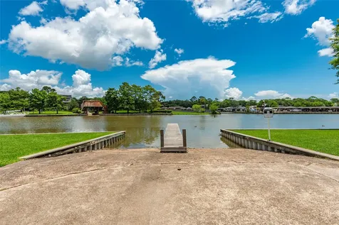 18515 Egret Bay Boulevard 1301 Webster TX 77058