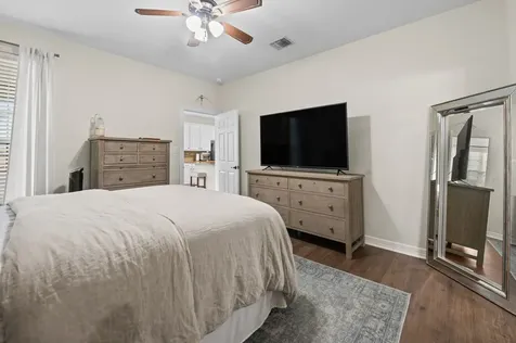 118 N Urbanec Street East Bernard TX 77435