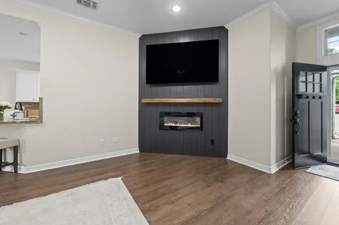 118 N Urbanec Street East Bernard TX 77435