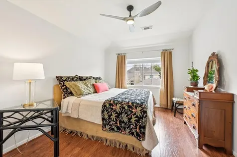 2202 Castle Bay Drive League City TX 77573