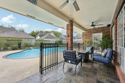 2202 Castle Bay Drive League City TX 77573