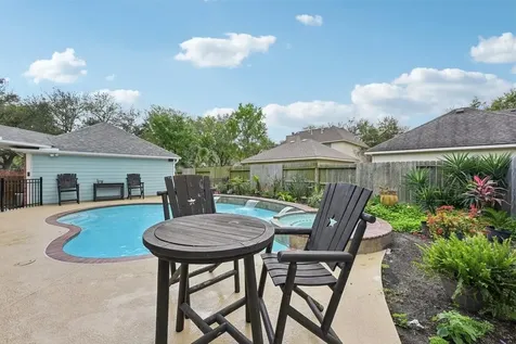 2202 Castle Bay Drive League City TX 77573
