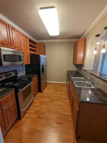 1711 Old Spanish Trail 341 Houston TX 77054