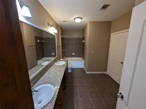 1711 Old Spanish Trail 341 Houston TX 77054