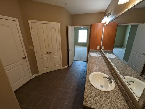 1711 Old Spanish Trail 341 Houston TX 77054