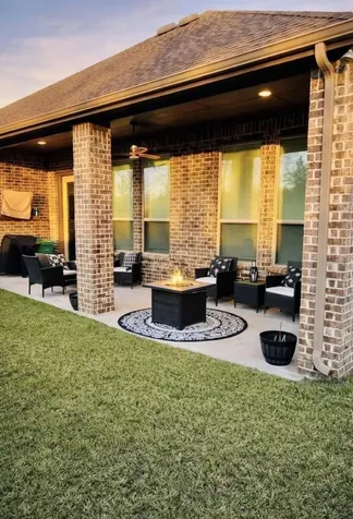 4334 Redford Valley Road Rosharon TX 77583