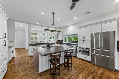 315 W 15th Street Houston TX 77008