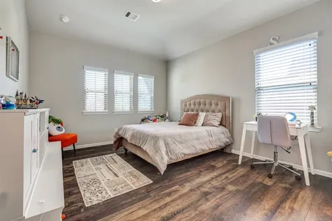 103 Birch Canoe Drive Tomball TX 77375