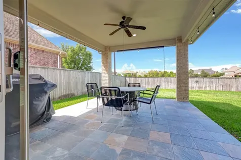 103 Birch Canoe Drive Tomball TX 77375