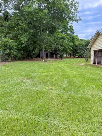 321 Sycamore Street Grapeland TX 75844