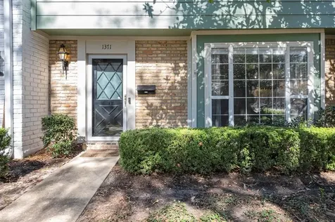 1371 Country Place Drive Houston TX 77079