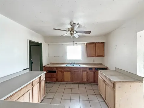6723 London Street Houston TX 77021