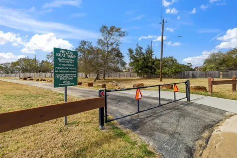 3010 Scenic View Court Seabrook TX 77586