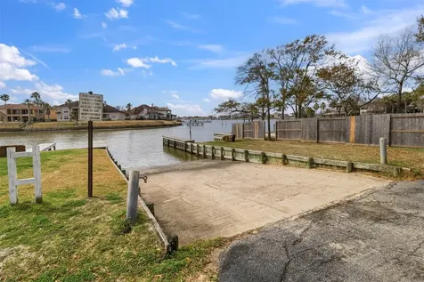 3010 Scenic View Court Seabrook TX 77586