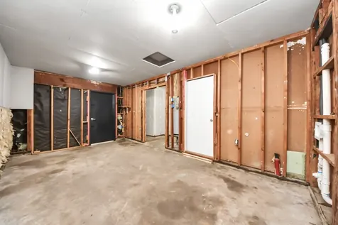 5202 Pensdale Street Houston TX 77033