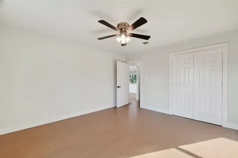 5707 Lyndhurst Drive Houston TX 77033