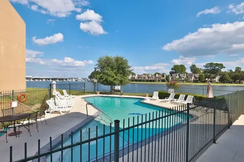 12600 Melville Drive 318b Montgomery TX 77356