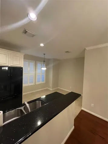 1040 La Rue Street Houston TX 77019