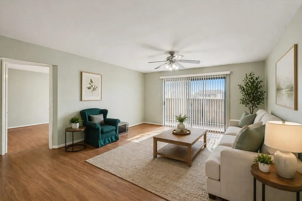 8517 Hearth Drive 36 Houston TX 77054