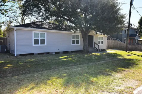 202 Wahl Street Crosby TX 77532