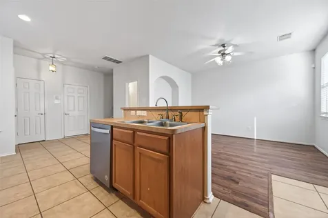 31 Wickerdale Place The Woodlands TX 77382