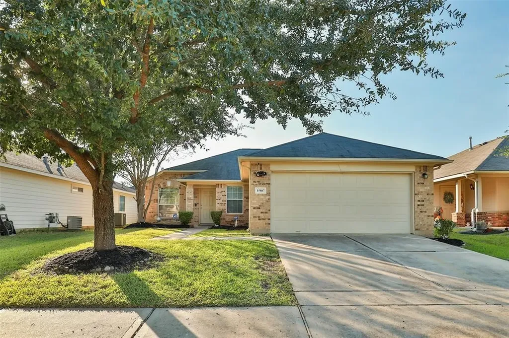 15807 Sarasam Creek Court Cypress TX 77429