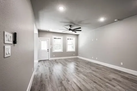 816 County Road 6609 Dayton TX 77535