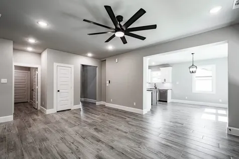 816 County Road 6609 Dayton TX 77535