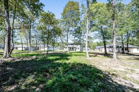 816 County Road 6609 Dayton TX 77535