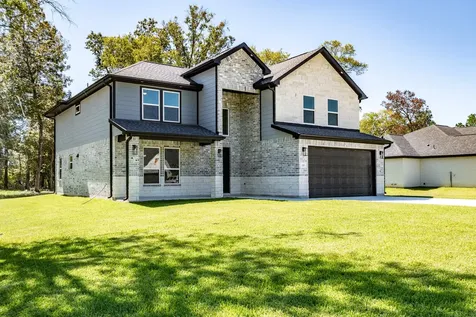 816 County Road 6609 Dayton TX 77535