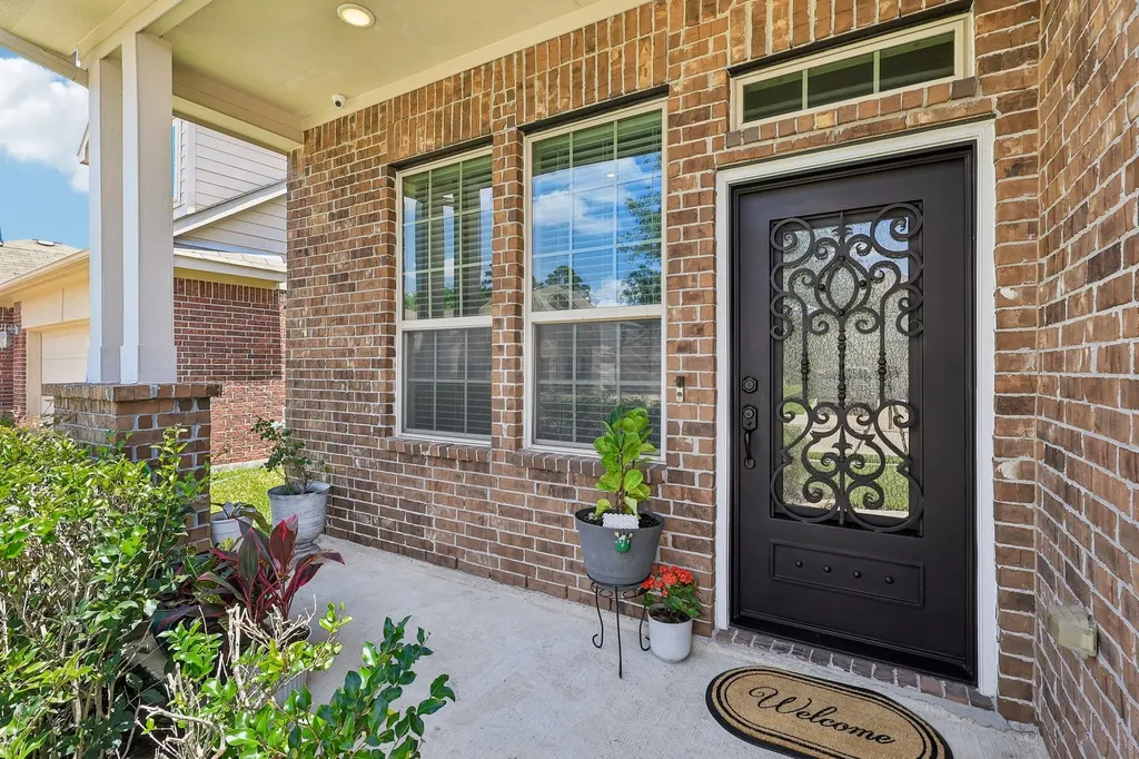 6110 Carpenters Cove Lane Houston TX 77049