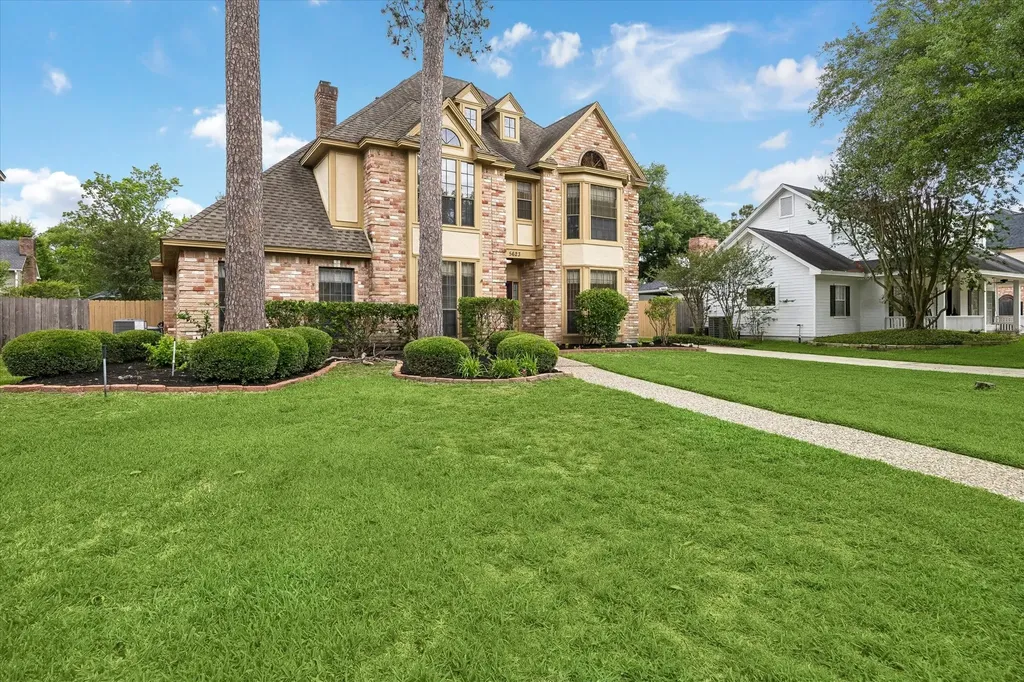 5623 Spring Lodge Drive Houston TX 77345
