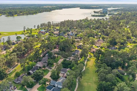 3134 Lake Island Drive Montgomery TX 77356