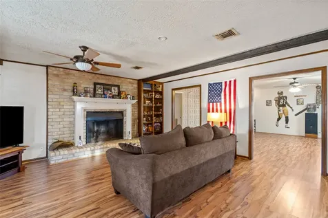 357 W Castle Harbour Drive Friendswood TX 77546