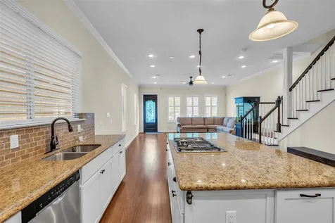 1423 Colorado Street Houston TX 77007