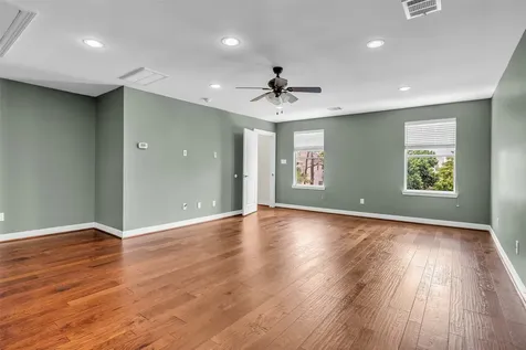 1423 Colorado Street Houston TX 77007