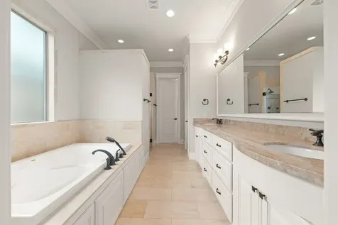 1639 Du Barry Lane Houston TX 77018