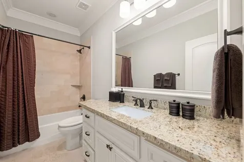 1639 Du Barry Lane Houston TX 77018