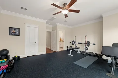 1639 Du Barry Lane Houston TX 77018