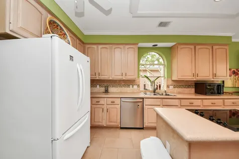 19 Wild Meadow Court The Woodlands TX 77380