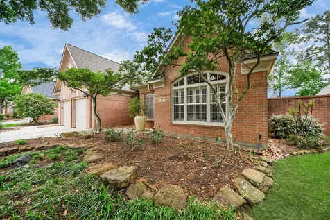 19 Wild Meadow Court The Woodlands TX 77380