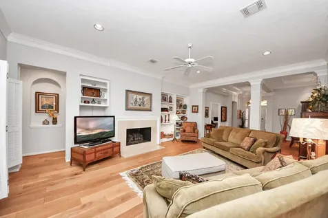 19 Wild Meadow Court The Woodlands TX 77380