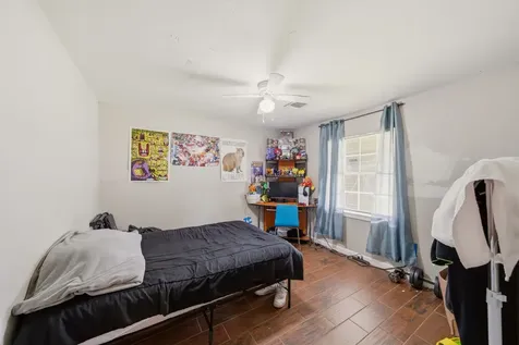 7511 Arnim Street Houston TX 77087