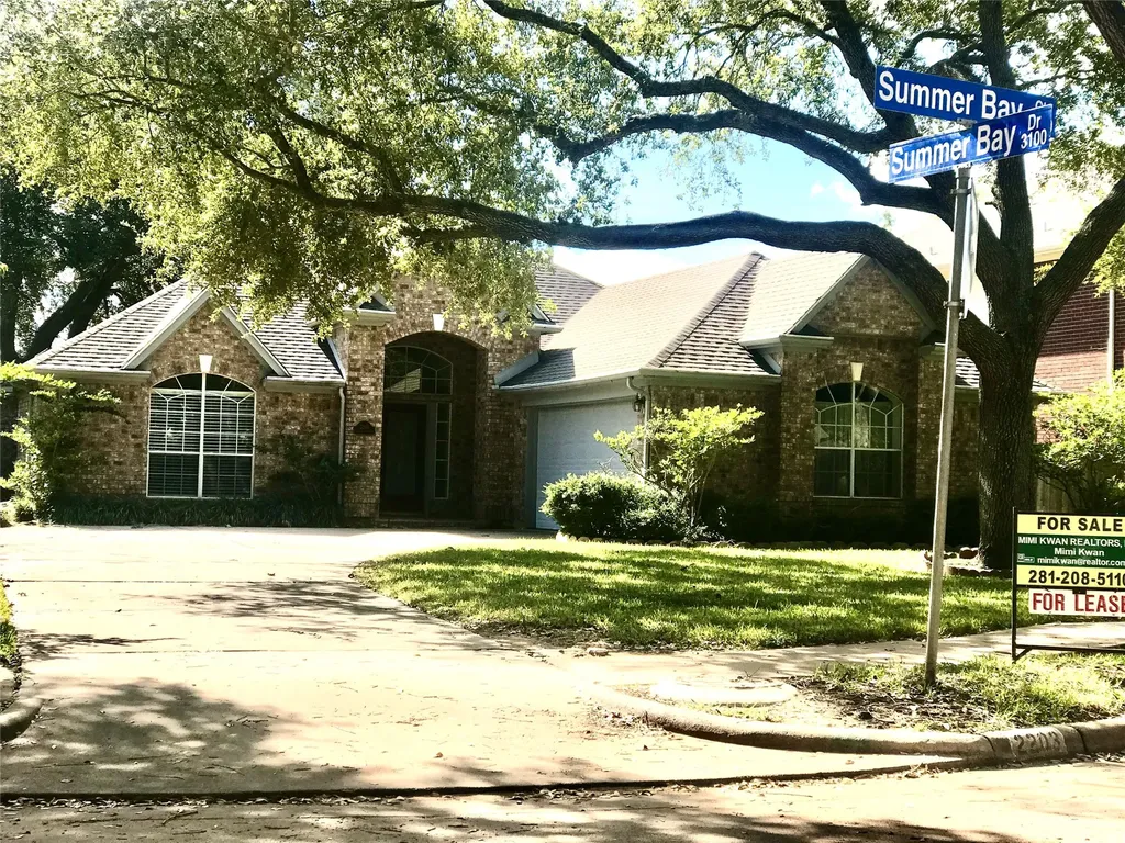 2203 Summer Bay Court Sugar Land TX 77478